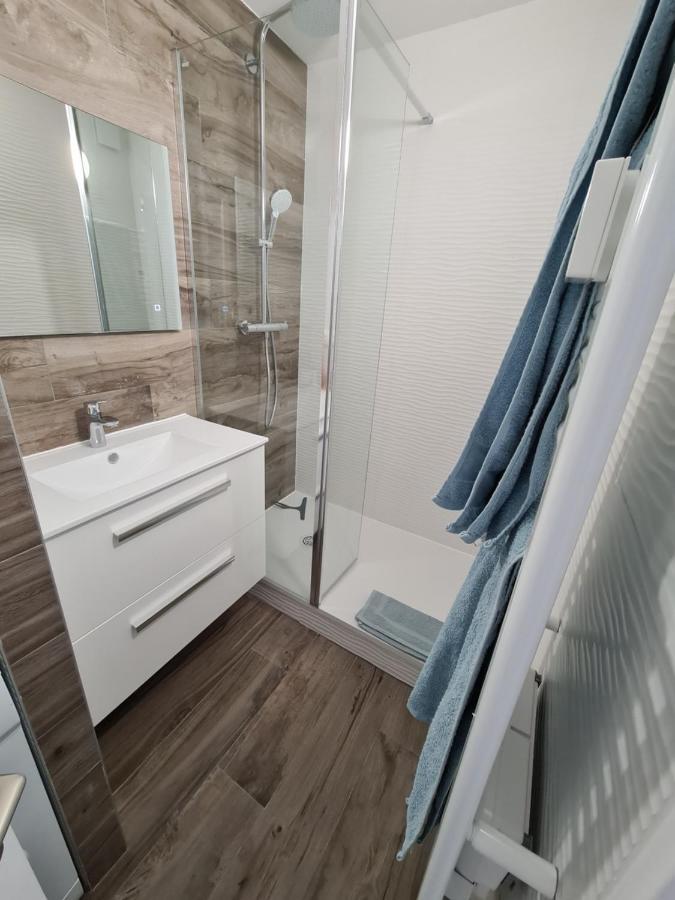 Vacances A Avec Piscine Apartment